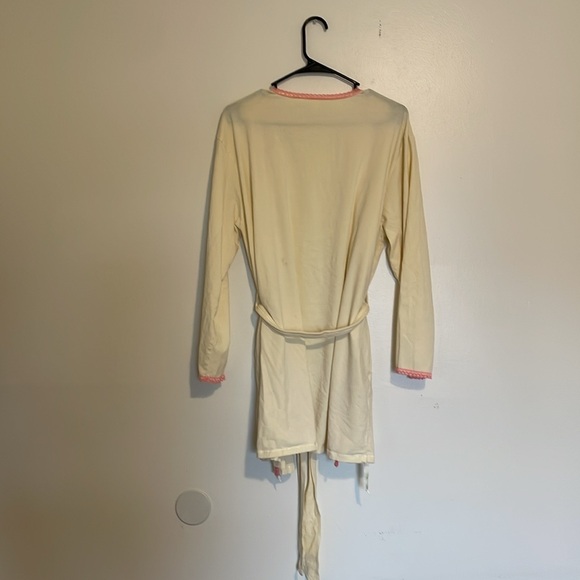 Classic Elements | Light Yellow 100% Cotton Bath Robe - Picture 4 of 5
